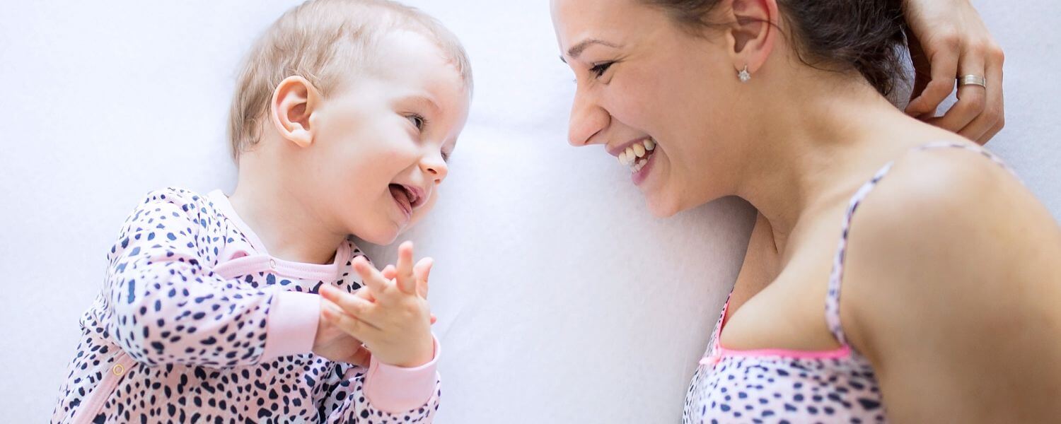 When do babies start babbling and cooing 